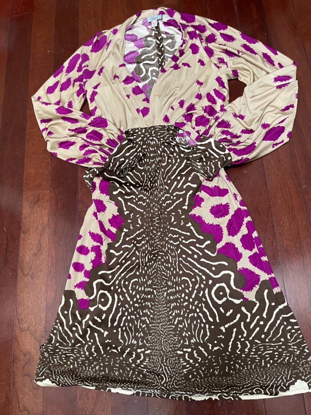 Issa London 100% Silk Abstract Print Wrap Dress US 8 - Picture 9 of 10